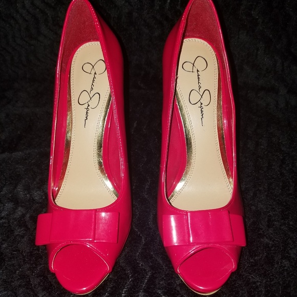 Jessica Simpson Cherry Red High Heels with a Bow - Picture 2 of 7